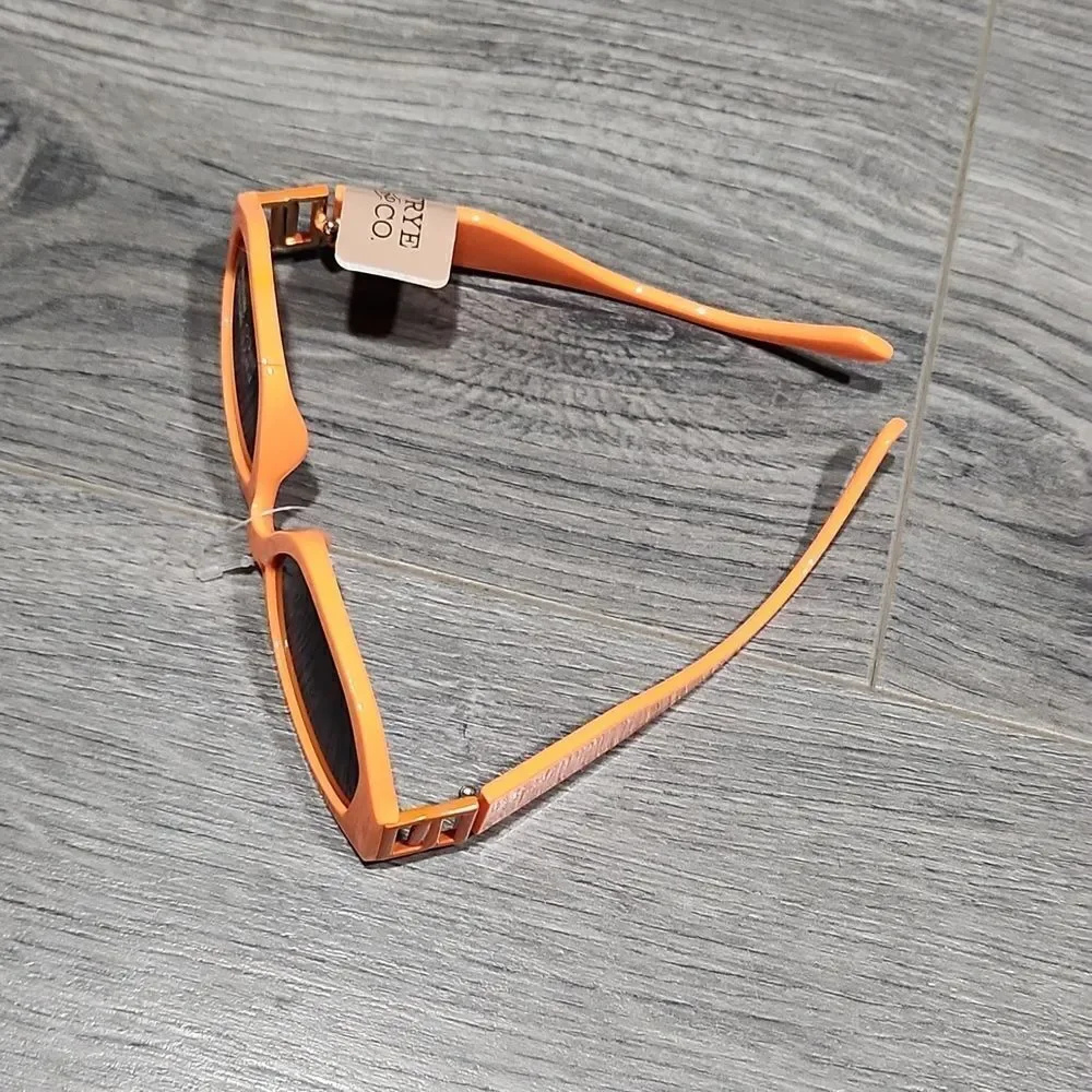 NWT Frye & Co Neon Orange Chunky Statement Sunglasses